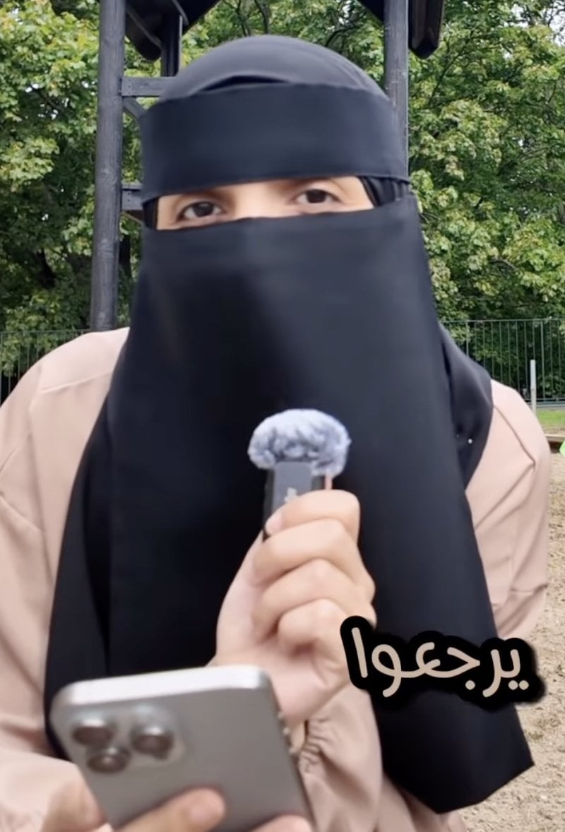 Inas Alhamwi har stora följarskaror på sociala medier. Foto: Skärmavbild Instagram/inas.hamwi